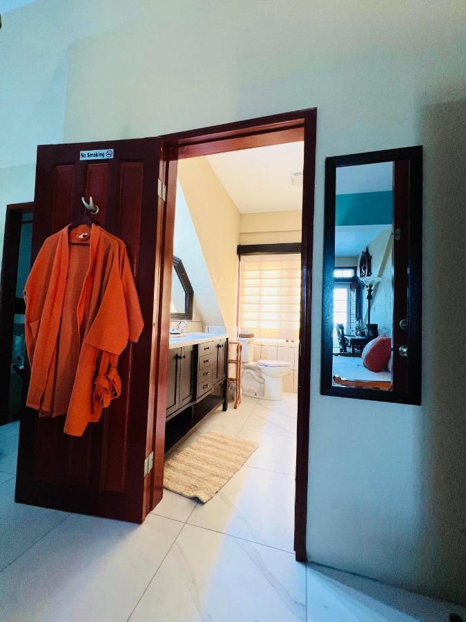 One South Place Hotel Belize City Extérieur photo