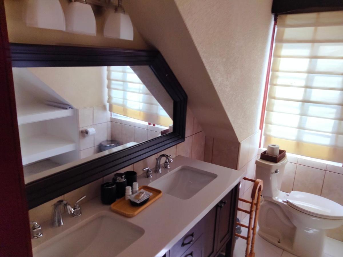 One South Place Hotel Belize City Extérieur photo