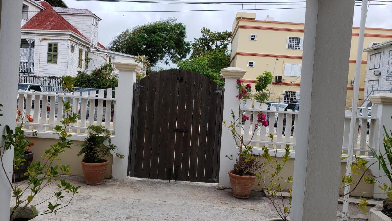 One South Place Hotel Belize City Extérieur photo