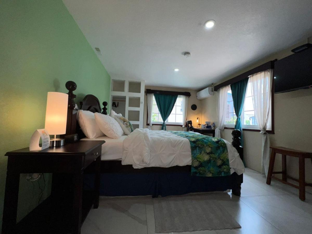 One South Place Hotel Belize City Extérieur photo