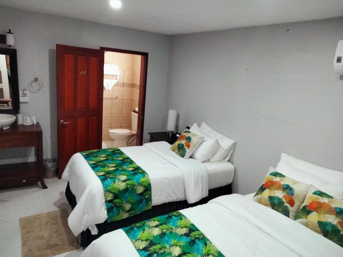 One South Place Hotel Belize City Extérieur photo