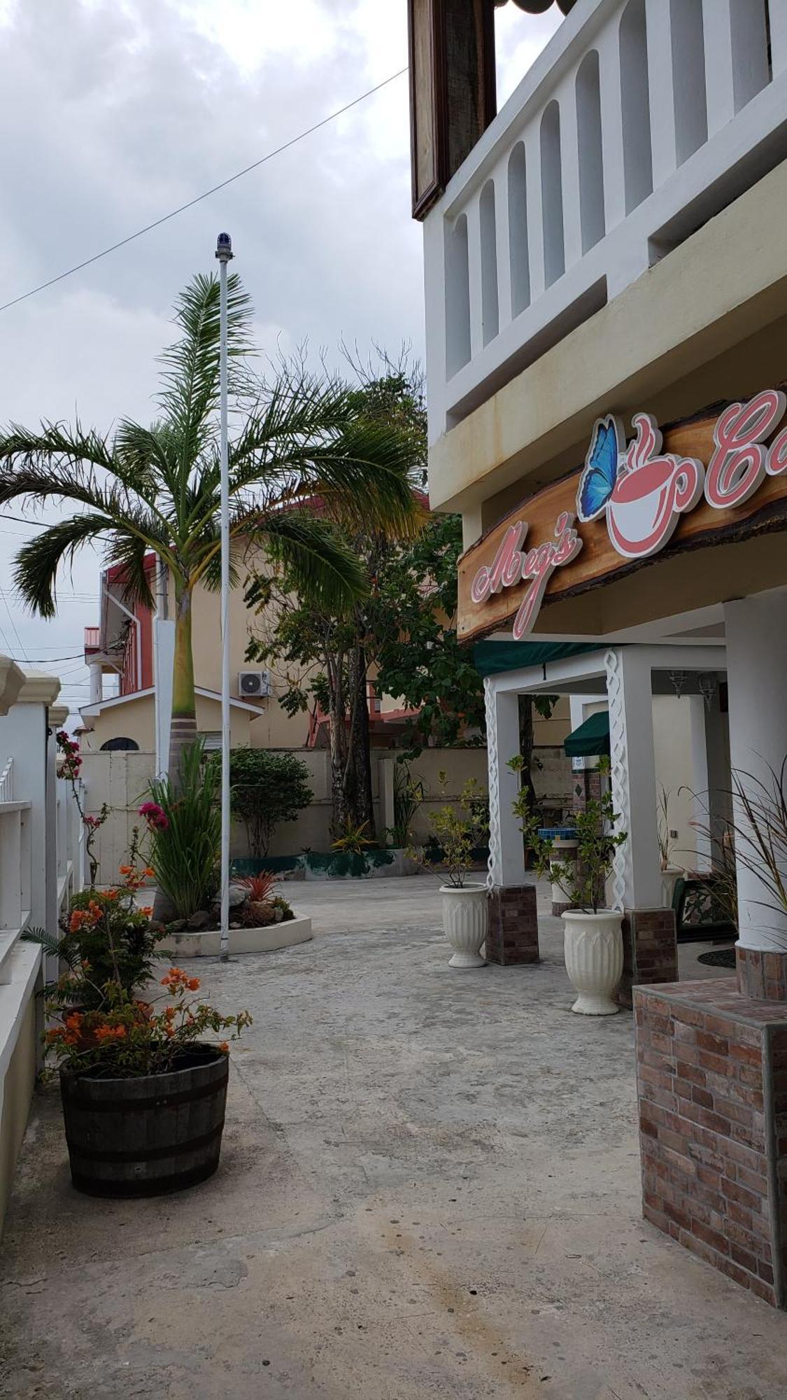 One South Place Hotel Belize City Extérieur photo