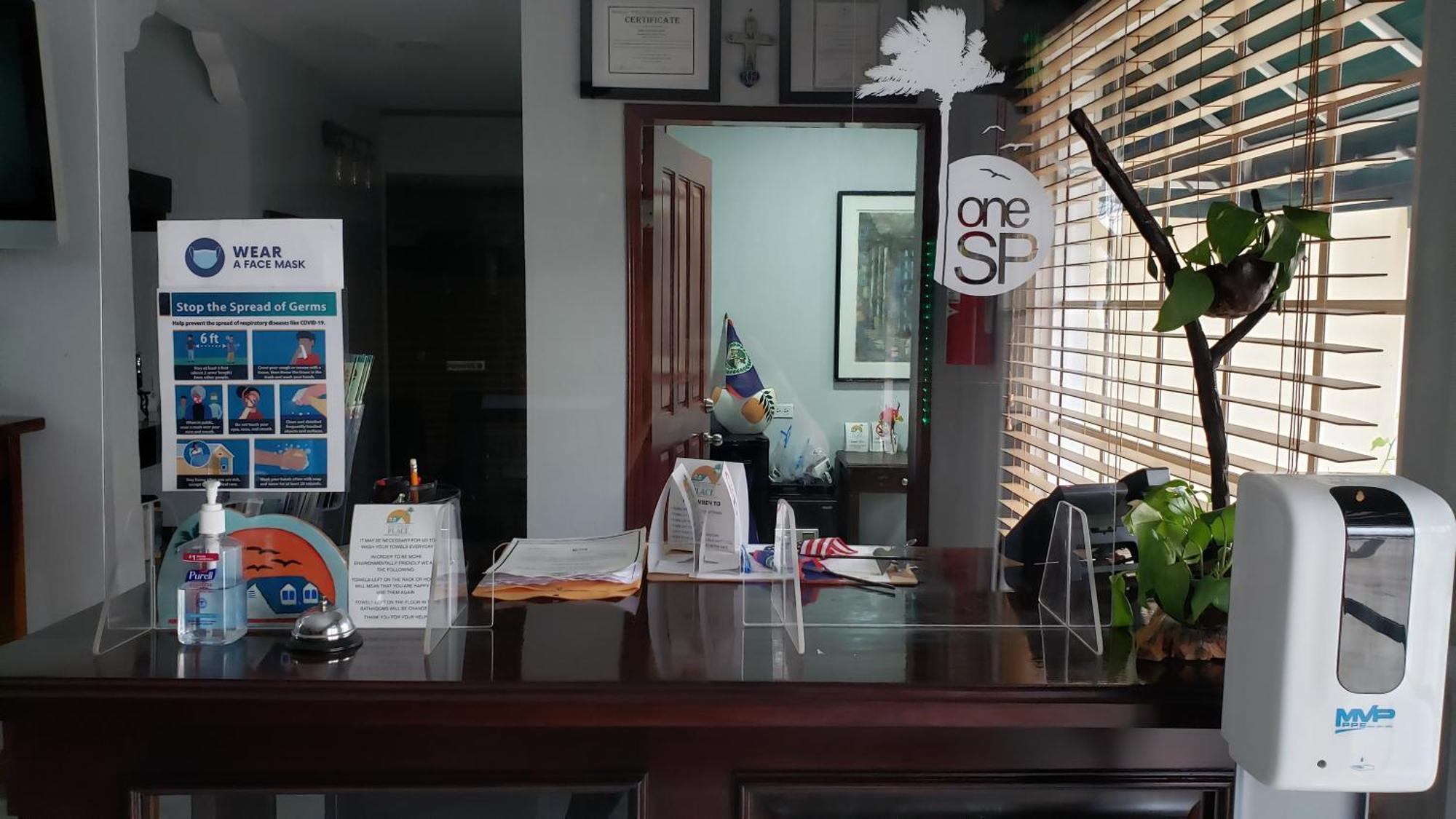 One South Place Hotel Belize City Extérieur photo